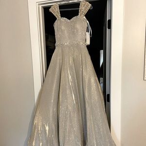 Ritzee Tween Girls Pageant Gown 10/12